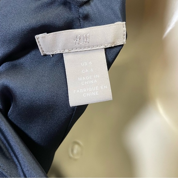 Gap Flutter Sleeve  Cinch Waist Navy Blue Midi Dress - Picture 11 of 13